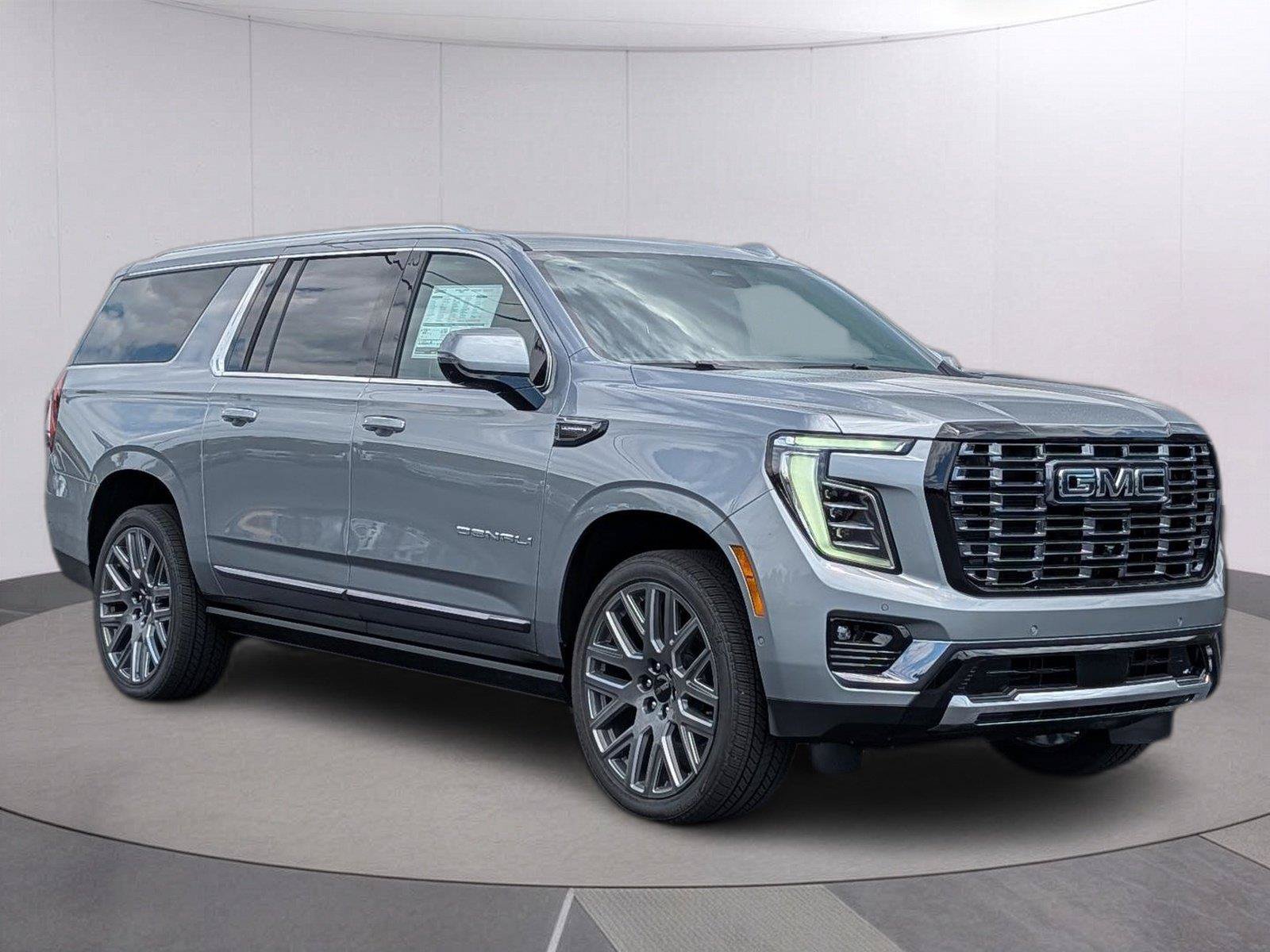 New 2026 GMC Yukon XL Denali Ultimate w/ LPO, Floor Liner Package AWD/4WD image 7