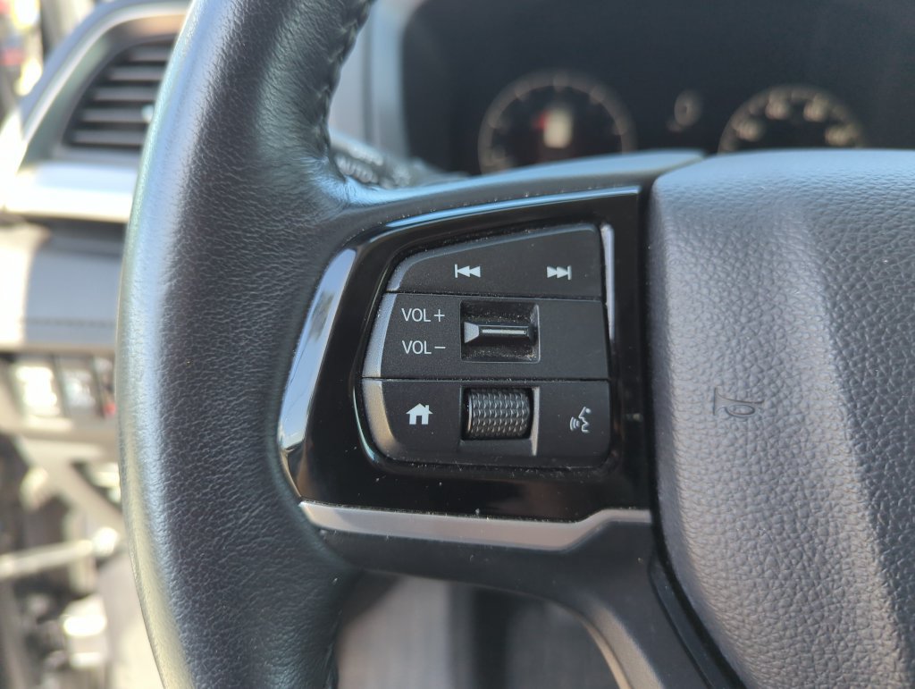 Used 2025 Honda Odyssey EX-L image 41