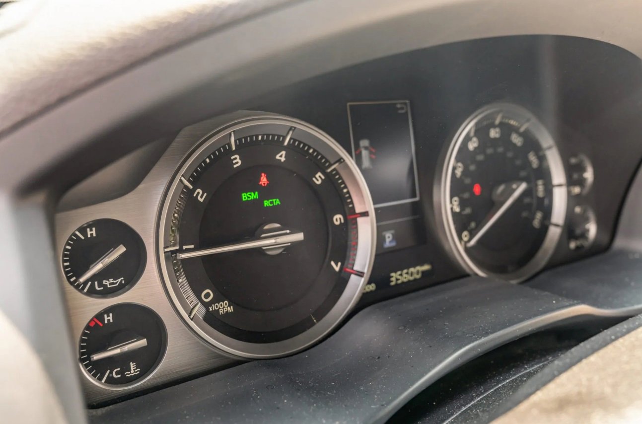 Used 2021 Toyota Land Cruiser AWD/4WD image 36