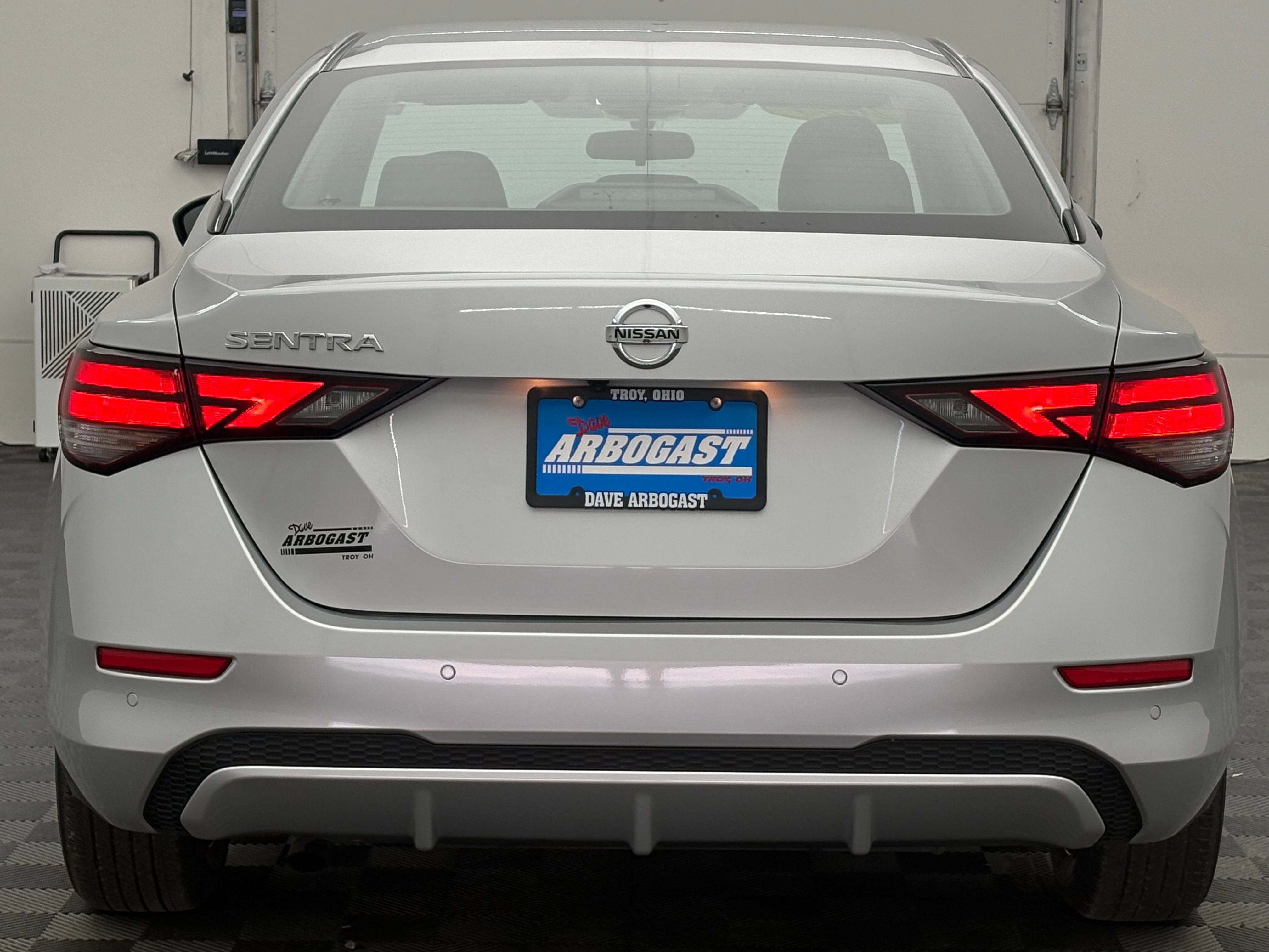 Used 2023 Nissan Sentra S FWD image 7