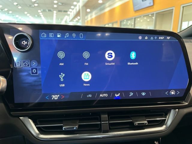 New 2026 Chevrolet Equinox EV LT image 22