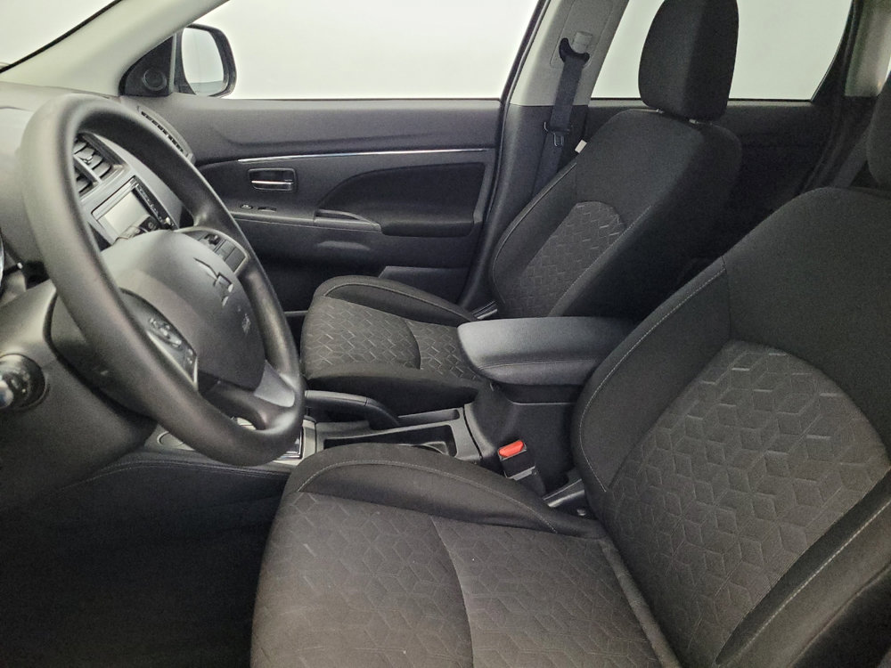 Used 2020 Mitsubishi Outlander Sport ES image 17