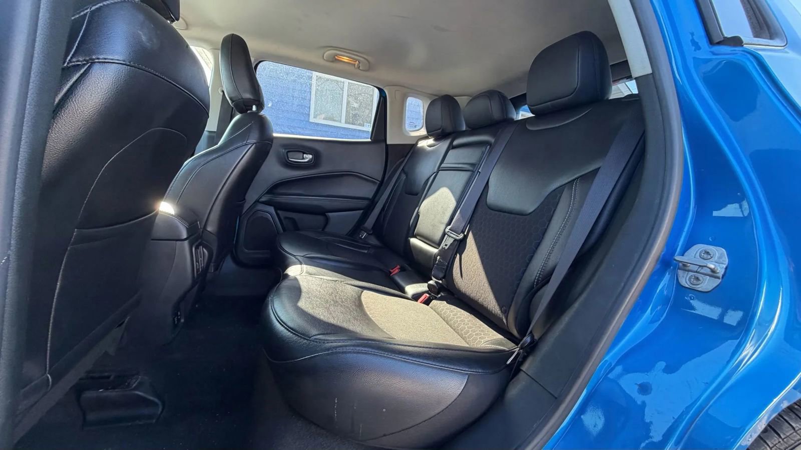 Used 2019 Jeep Compass Latitude w/ Popular Equipment Group image 14