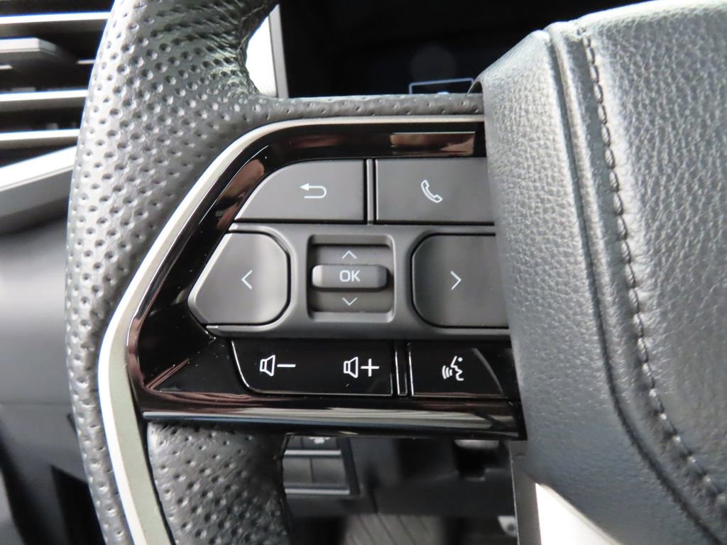 Used 2024 Toyota Tundra Limited w/ TRD Off-Road Package AWD/4WD image 58