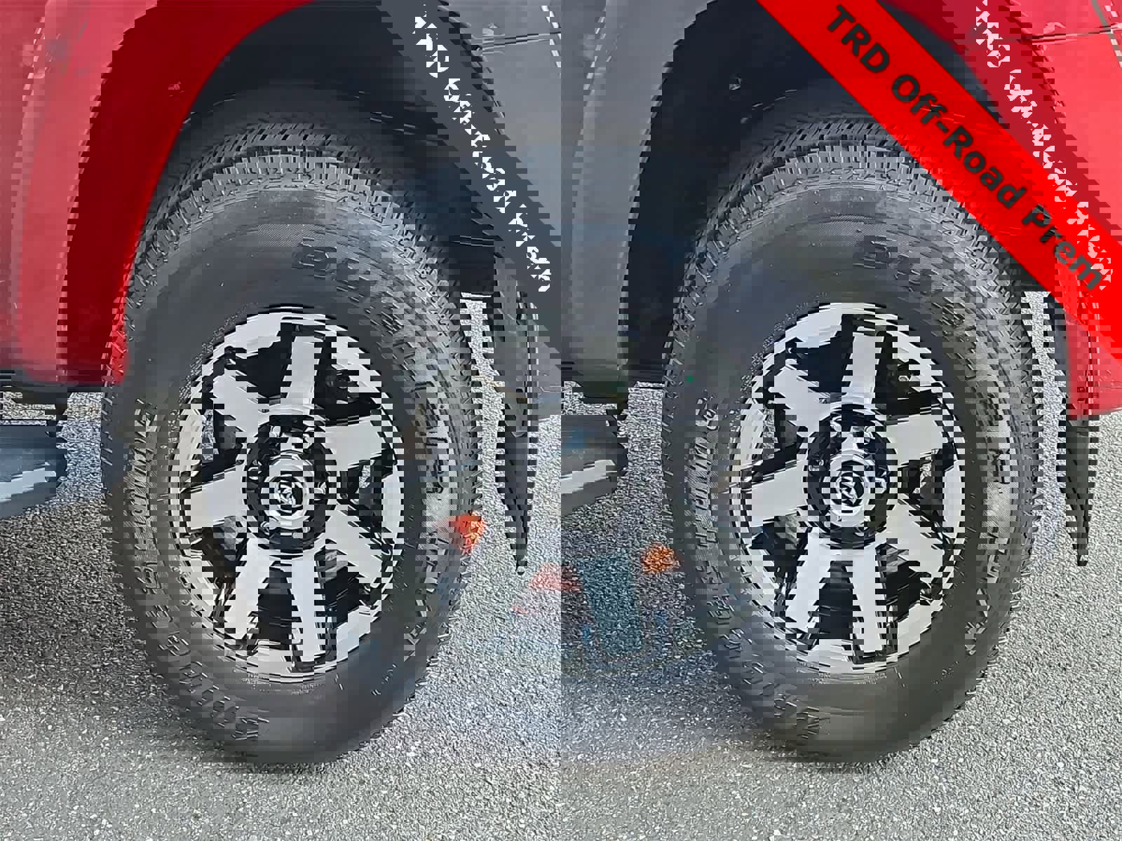 Used 2023 Toyota 4Runner TRD Off-Road Premium image 12