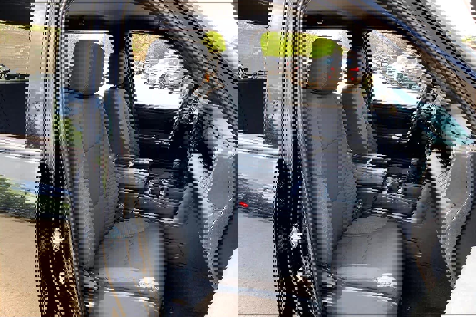 Used 2026 Toyota Tundra SR image 9