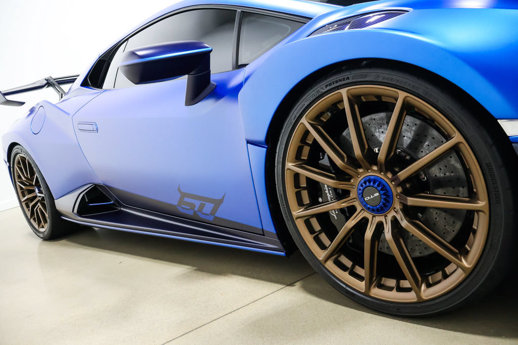 Used 2023 Lamborghini Huracan STO RWD image 38