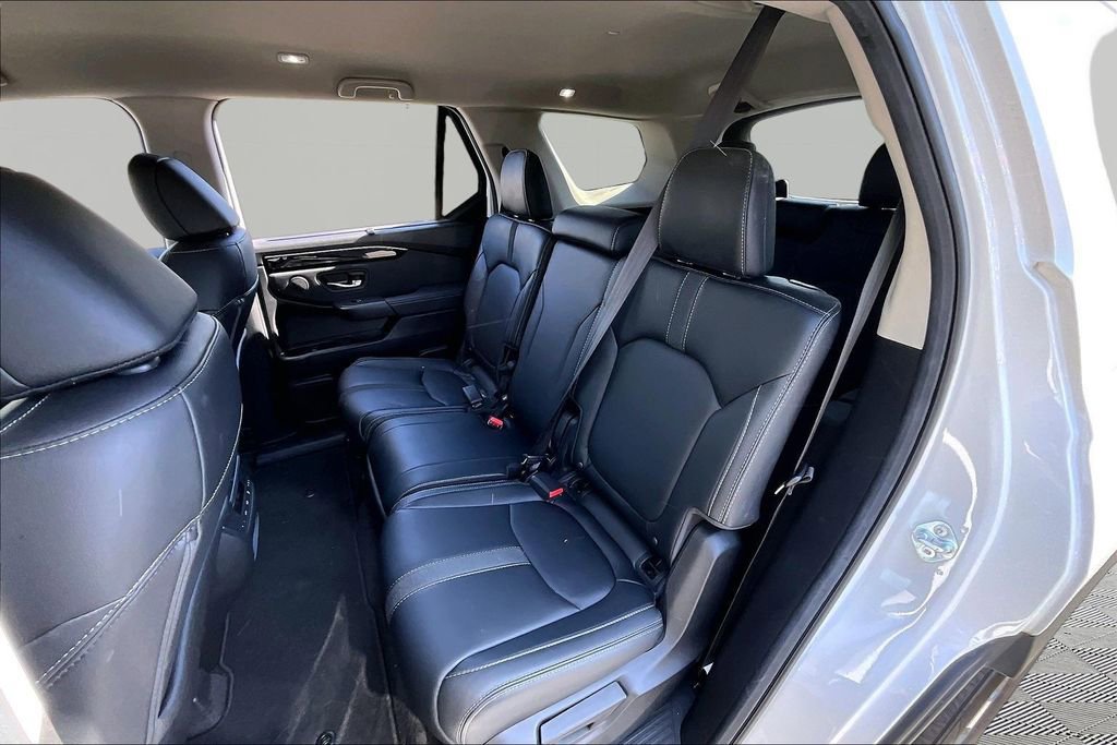 Certified 2024 Honda Pilot EX-L image 16
