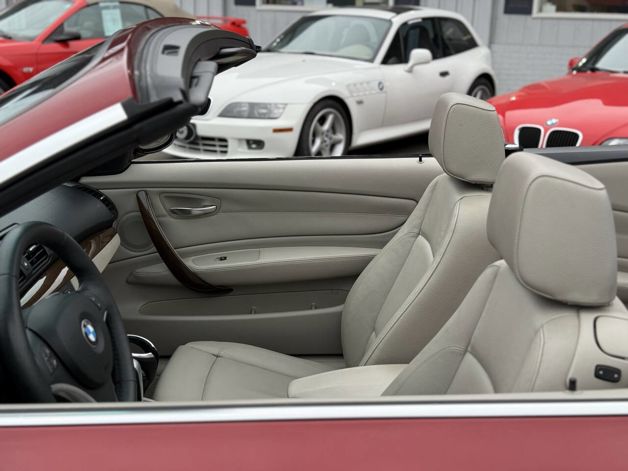 Used 2012 BMW 128i Convertible image 11