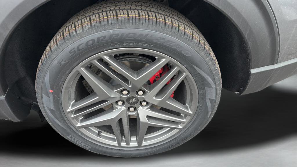 New 2026 Ford Explorer ST-Line w/ ST-Line Street Pack image 48