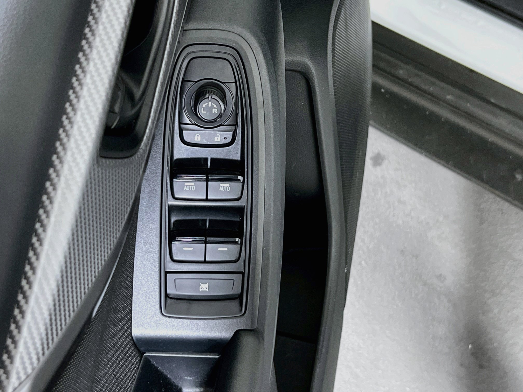 Used 2023 Subaru WRX AWD/4WD image 17