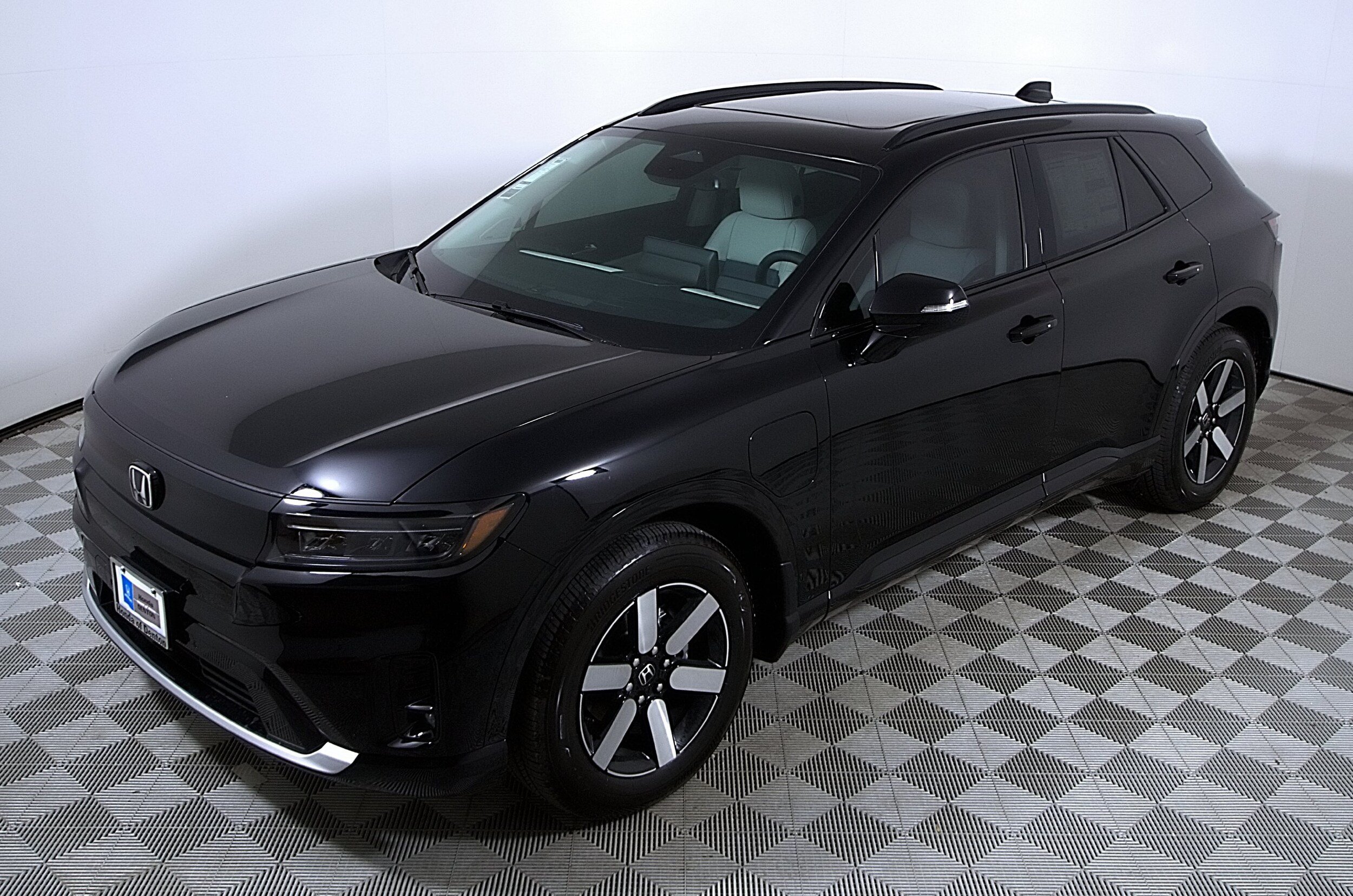 New 2026 Honda Prologue Touring image 3