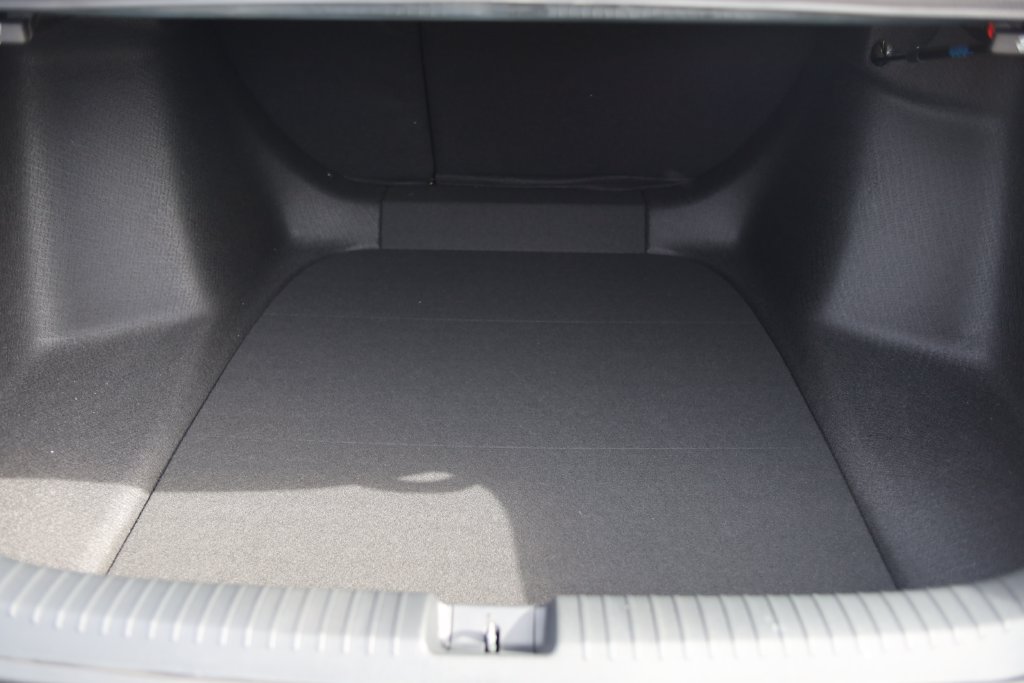 New 2026 Honda Accord SE image 9