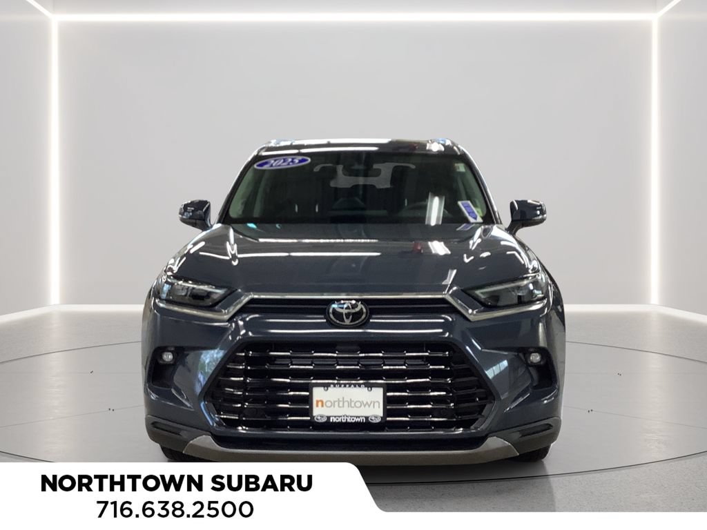 Used 2025 Toyota Grand Highlander AWD Hybrid image 10