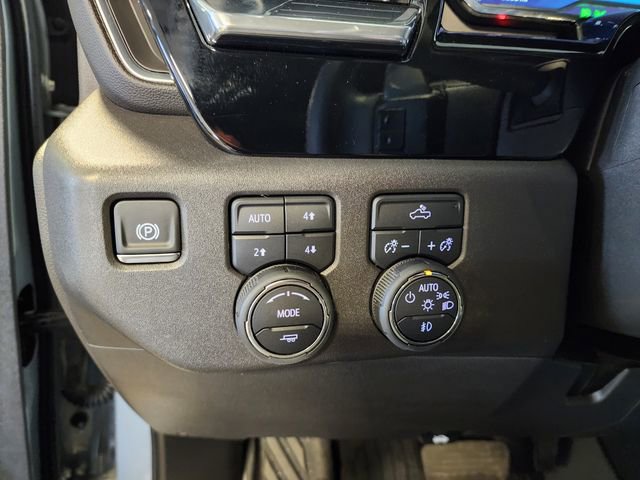 Used 2025 Chevrolet Silverado 1500 LT Trail Boss w/ Convenience Package II AWD/4WD image 23