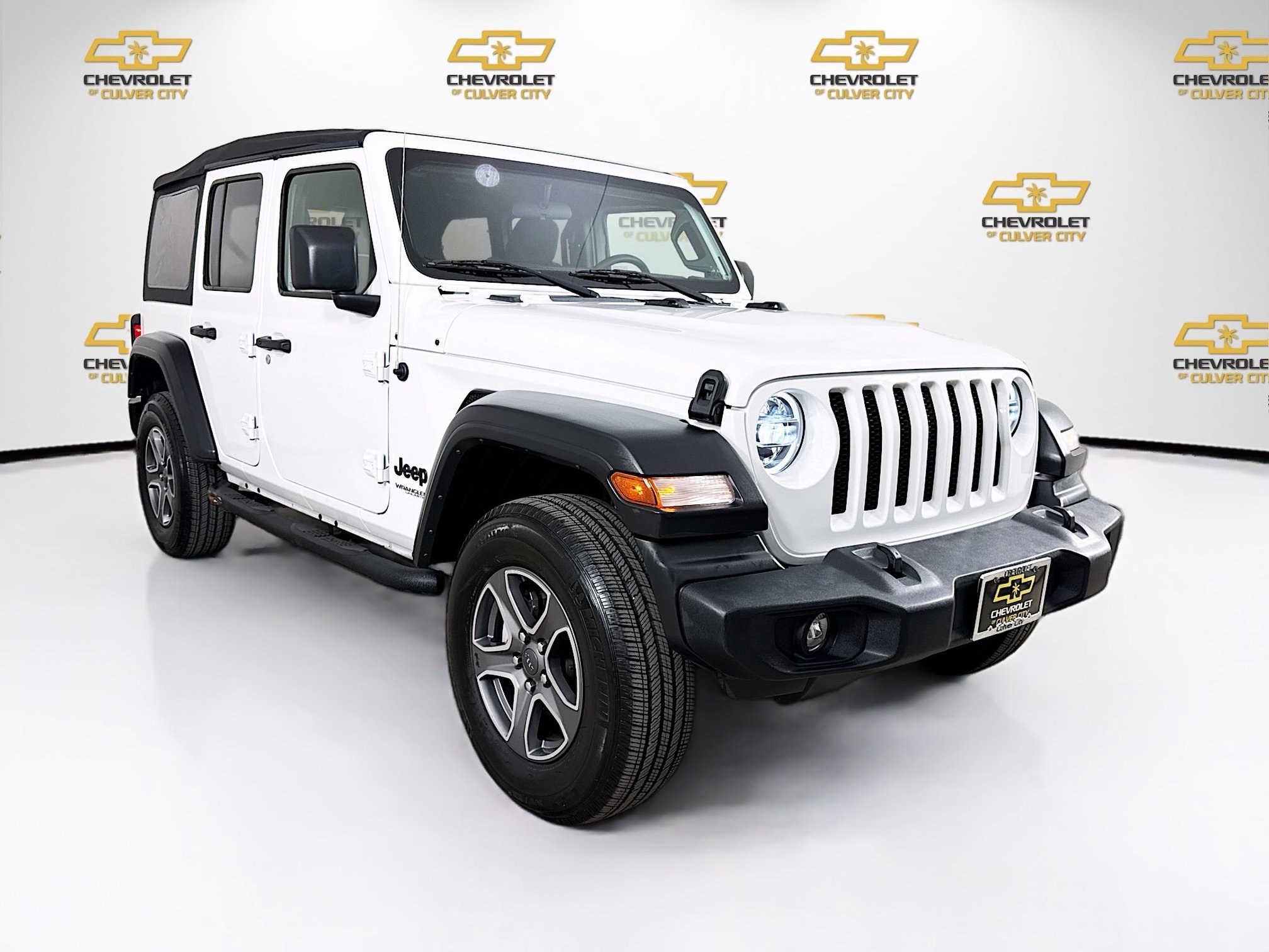 Used 2022 Jeep Wrangler Unlimited Sport image 1