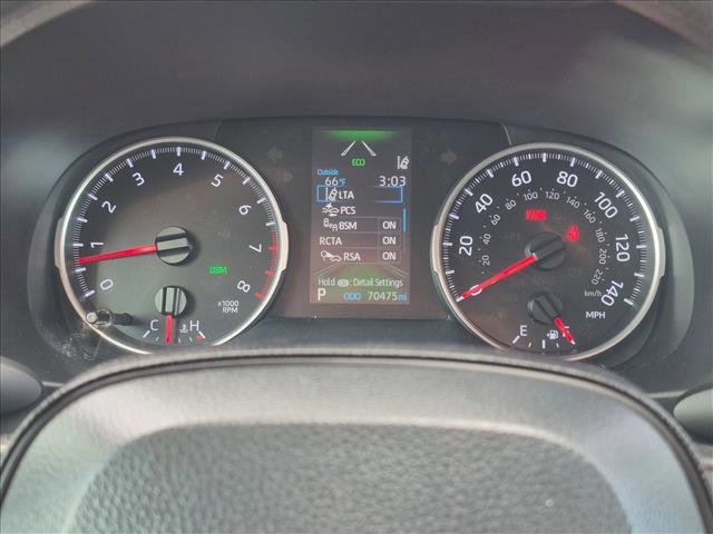 Used 2022 Toyota RAV4 XLE AWD/4WD image 11