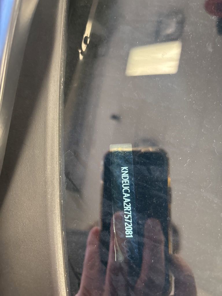 Used 2024 Kia Seltos S image 6