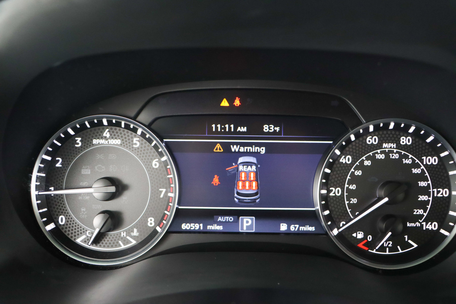 Used 2022 Nissan Armada SL w/ Captain's Chairs Package image 16