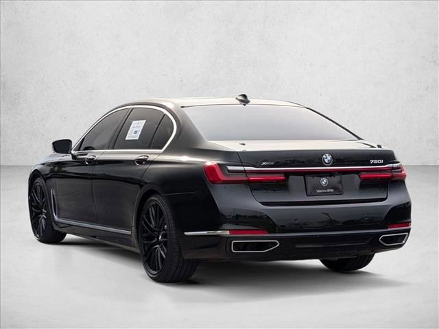 Used 2022 BMW 750i xDrive AWD/4WD image 8