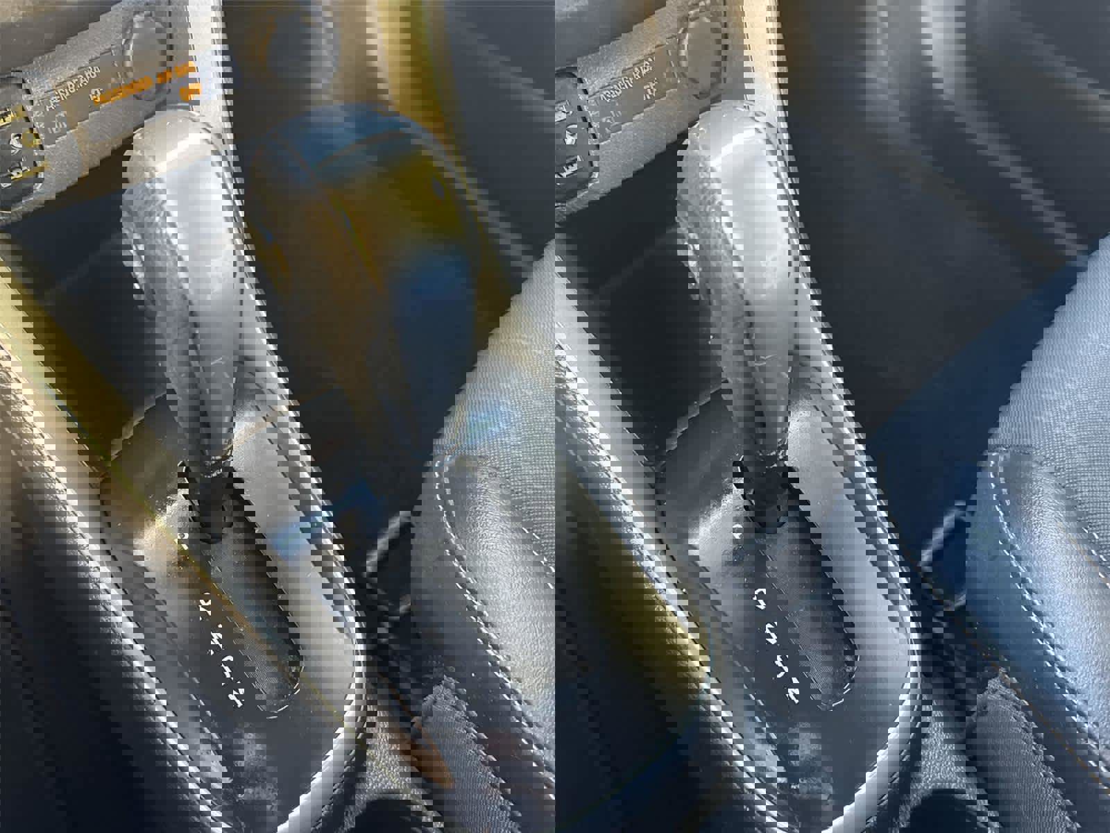 Used 2022 Chevrolet Trax LT w/ LT Convenience Package image 19