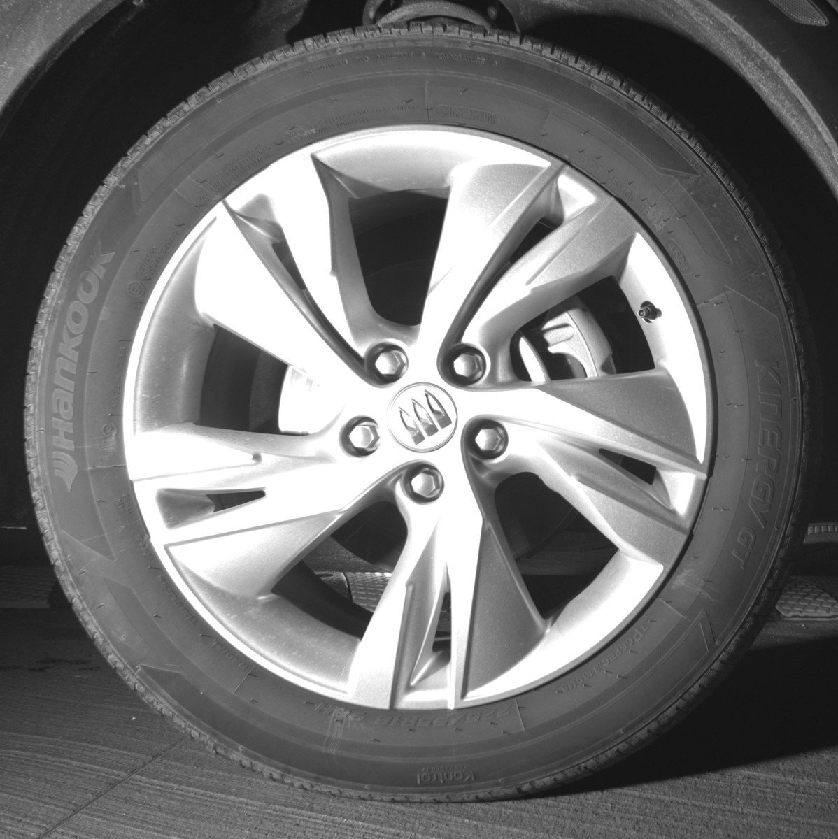 Used 2025 Buick Encore GX Preferred image 13