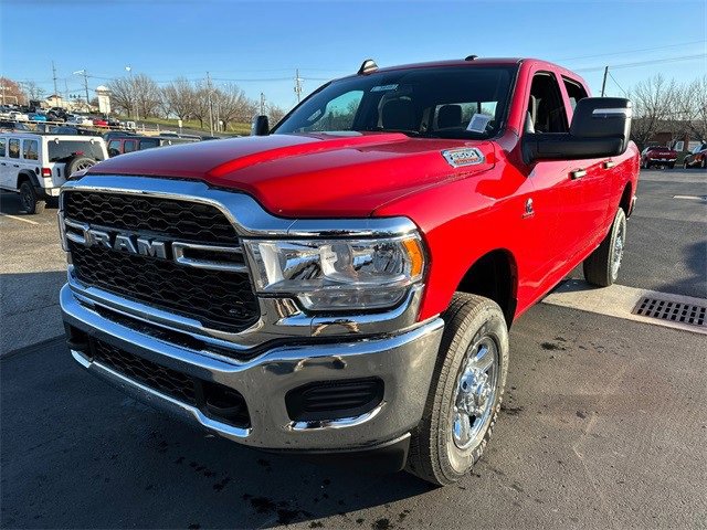 Used 2024 RAM 2500 Tradesman w/ Chrome Appearance Group image 2