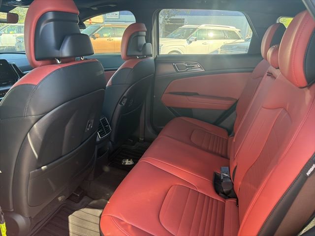 Used 2025 Kia Sportage SX Prestige image 9