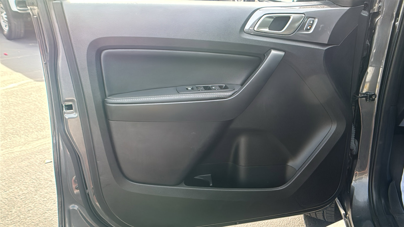 Used 2020 Ford Ranger Lariat w/ Trailer Tow Package image 26