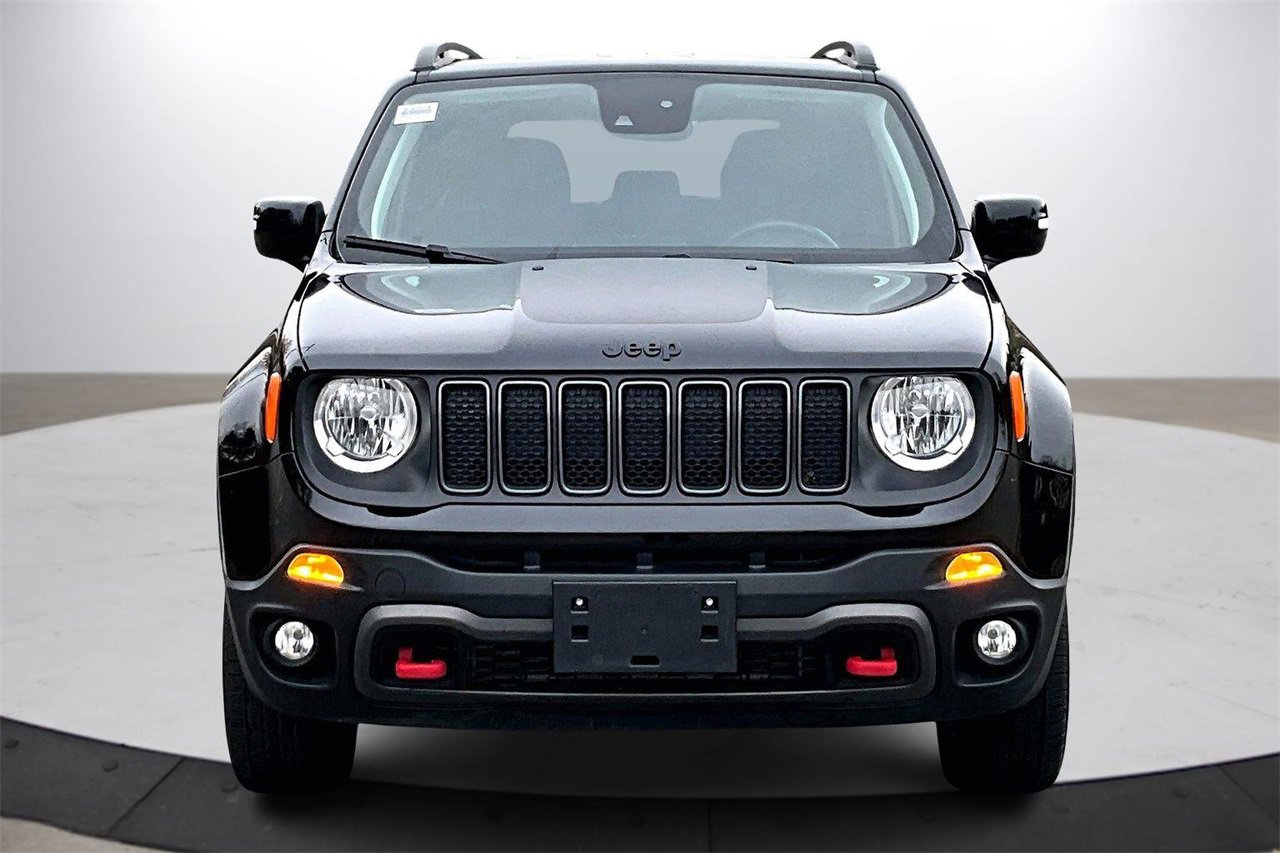Certified 2023 Jeep Renegade Trailhawk image 3