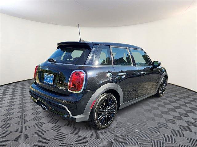 Used 2024 MINI Cooper S image 6