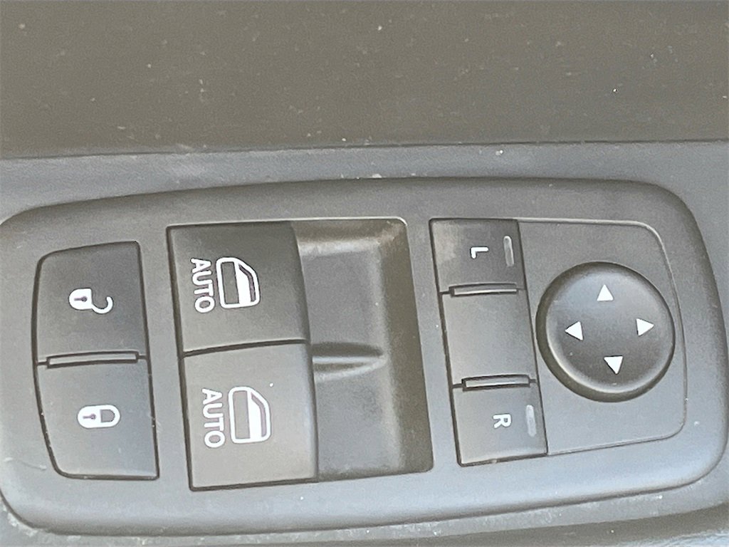 Used 2022 Dodge Challenger SRT Hellcat w/ Plus Package image 18