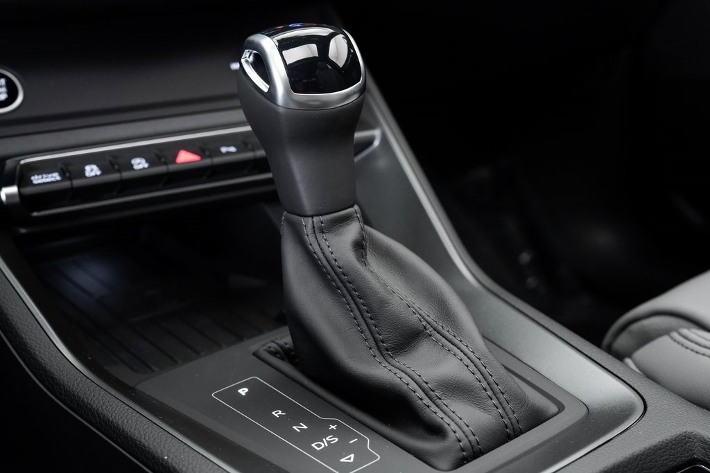 Certified 2024 Audi Q3 2.0T Premium image 23