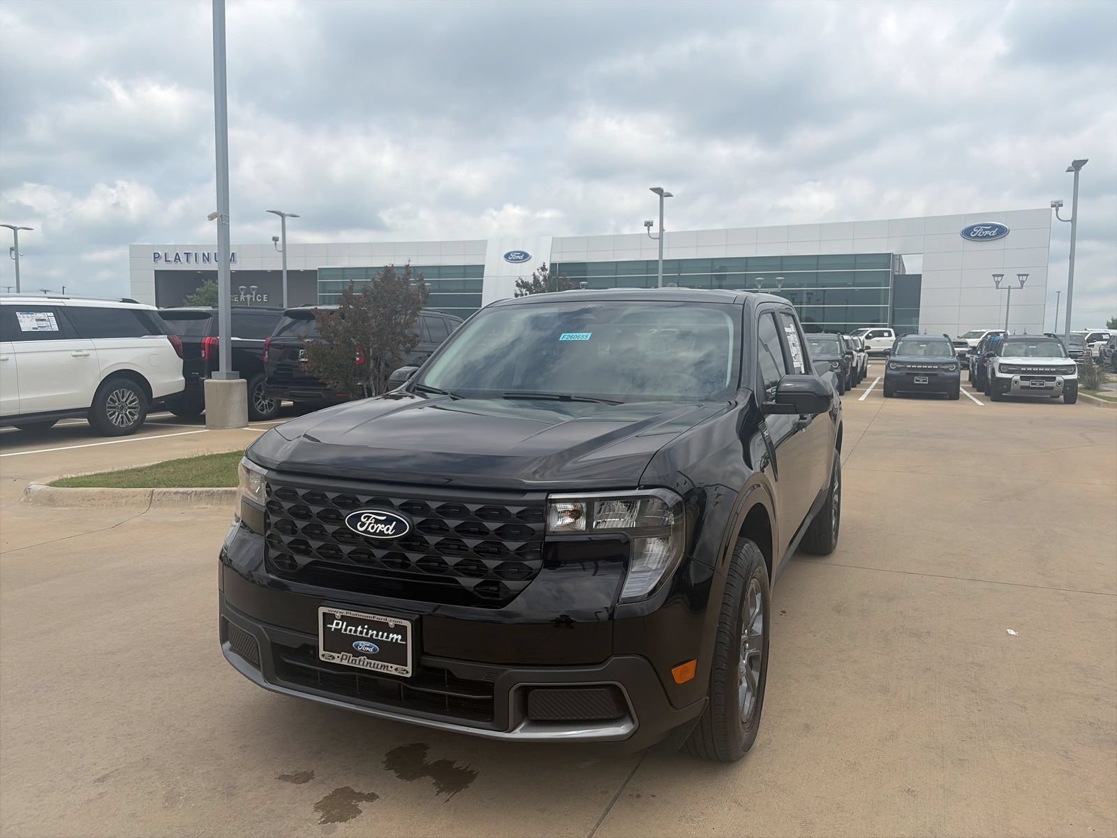 New 2026 Ford Maverick XLT w/ XLT Luxury Package FWD image 25