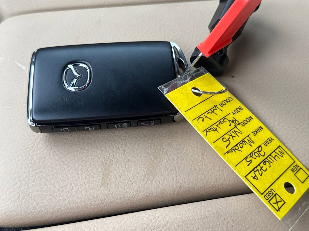 Used 2025 MAZDA MX-5 Miata RF Grand Touring w/ Weather Package image 27