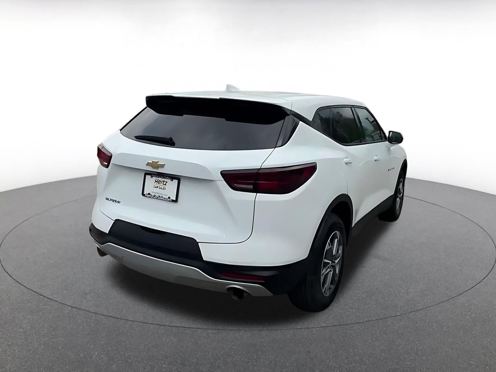 Used 2025 Chevrolet Blazer LT image 15