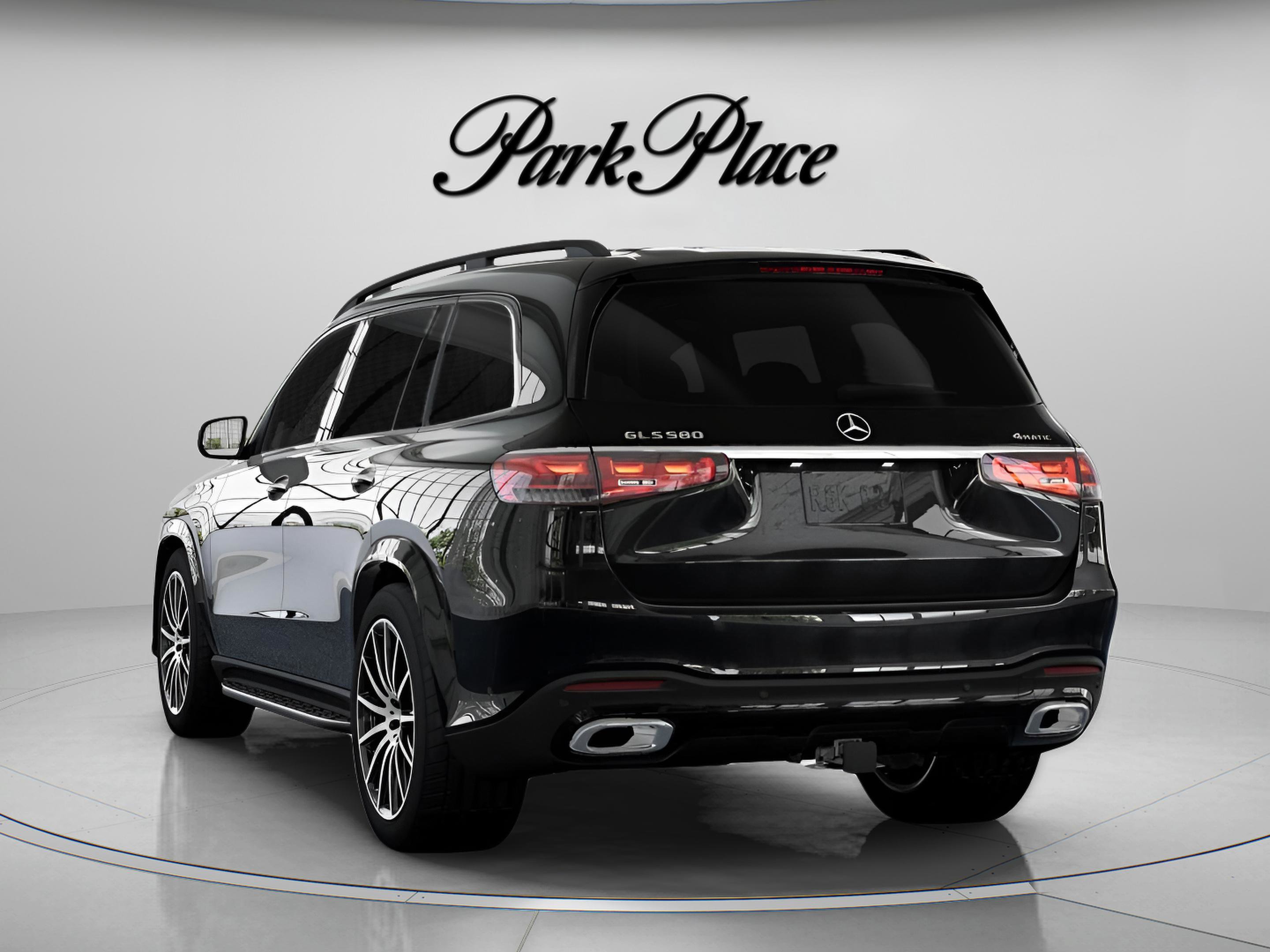 New 2026 Mercedes-Benz GLS 580 4MATIC image 13