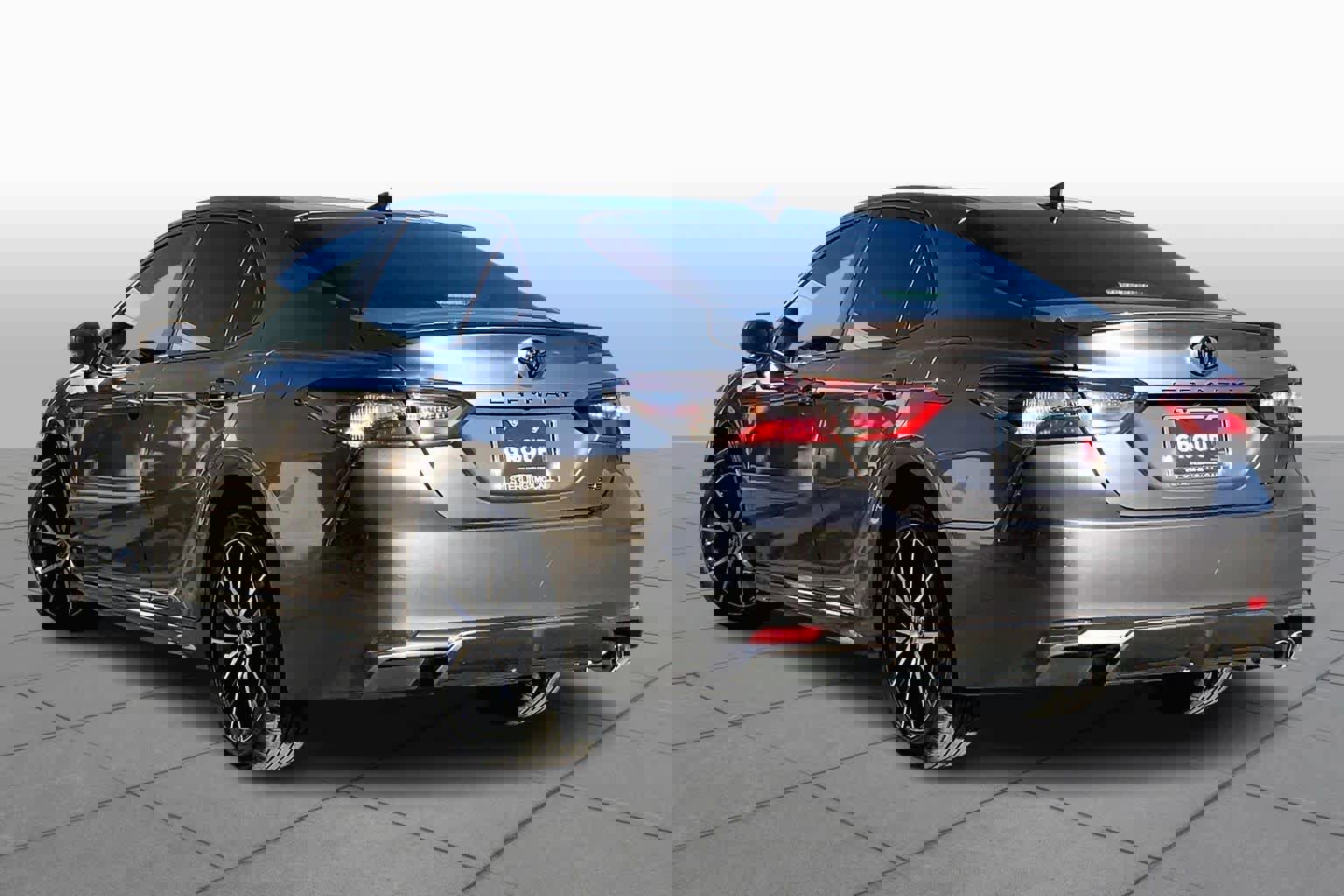 Used 2022 Toyota Camry SE image 11