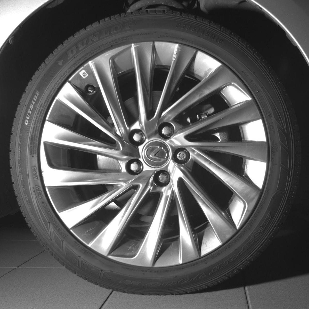 Used 2020 Lexus ES 350 Ultra Luxury w/ Accessory Package 2 image 11