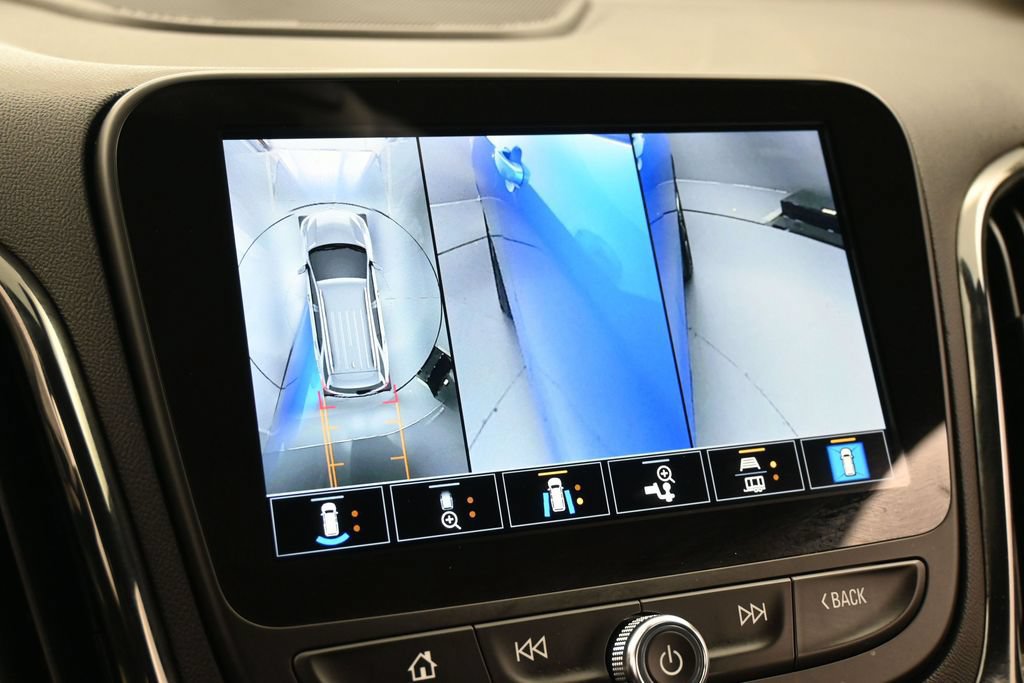 Used 2024 Chevrolet Equinox RS w/ RS Leather Package FWD image 23