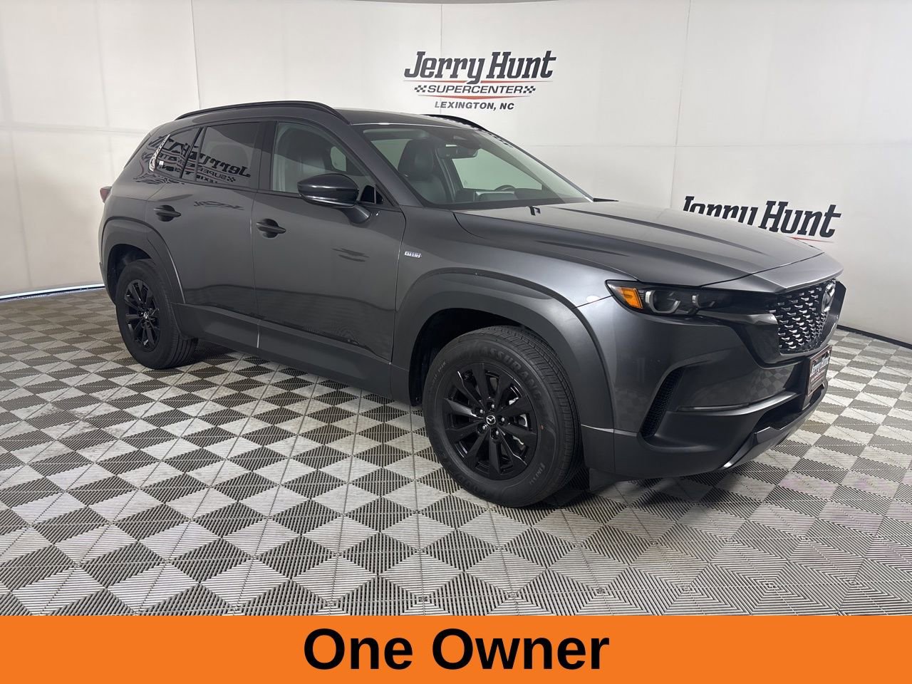 Used 2025 MAZDA CX-50 AWD 2.5 Hybrid w/ Premium Pkg image 4