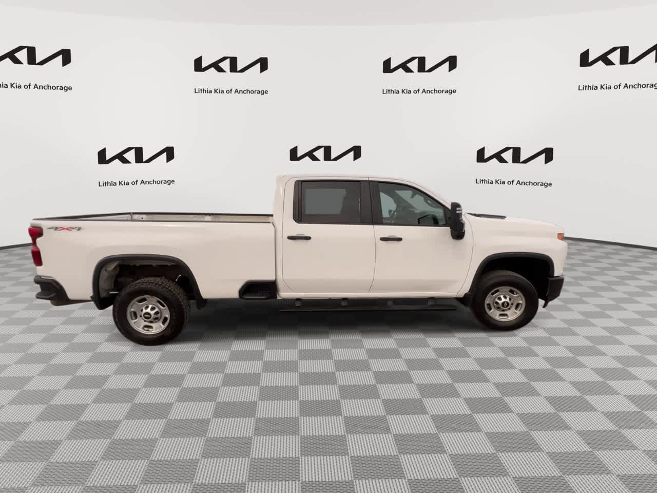 Used 2022 Chevrolet Silverado 2500 W/T w/ WT Convenience Package AWD/4WD image 9