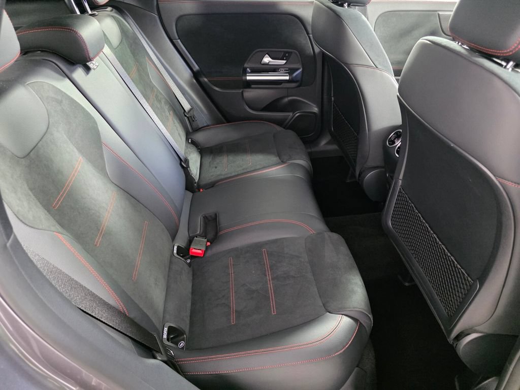 Certified 2023 Mercedes-Benz GLA 250 image 24