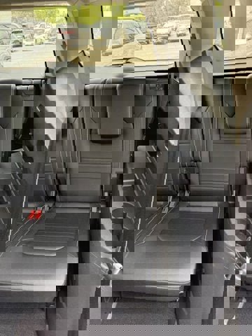 Certified 2022 Volkswagen Atlas SEL Premium image 12