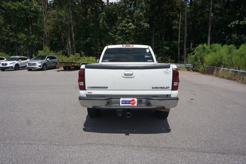 Used 2004 Chevrolet Silverado 2500 LS RWD image 18