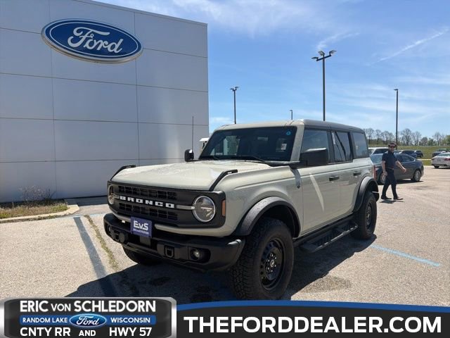 New 2026 Ford Bronco Big Bend w/ Black Diamond Package AWD/4WD image 1