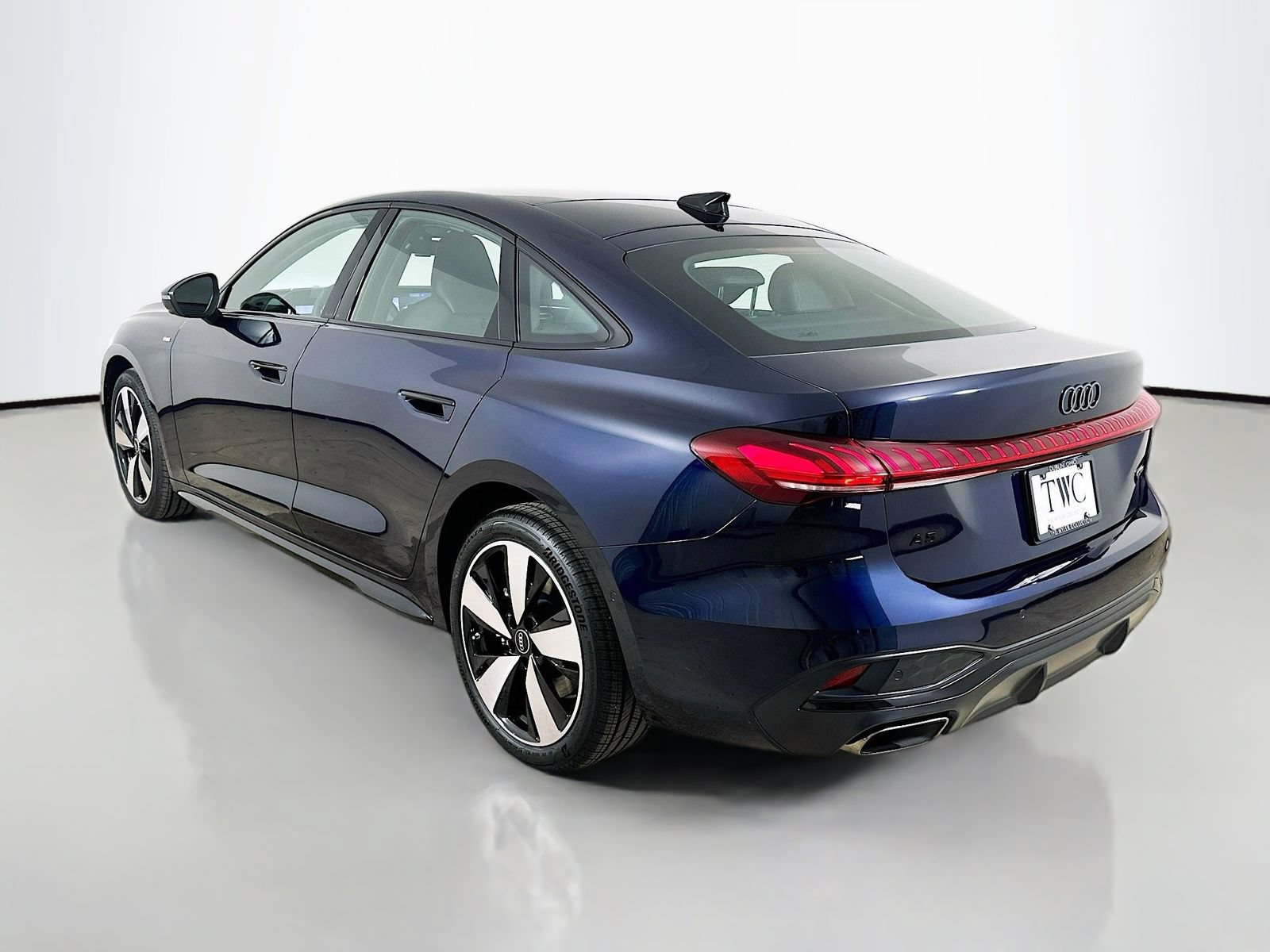 New 2026 Audi A5 Premium Plus AWD/4WD image 7