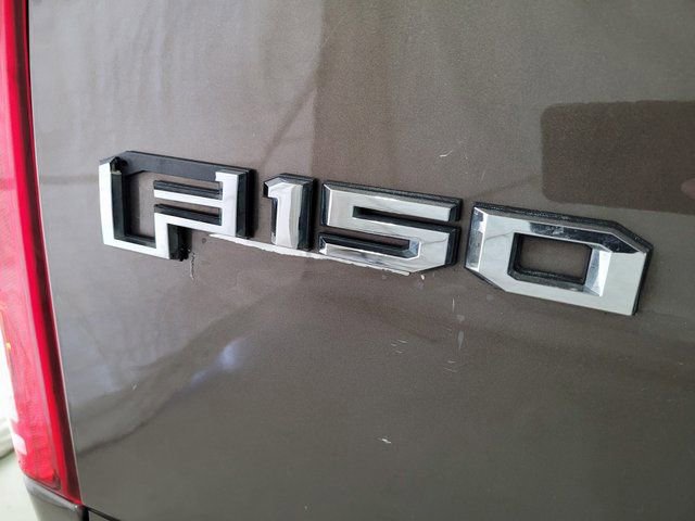 Used 2015 Ford F150 Lariat w/ Max Trailer Tow Package image 68