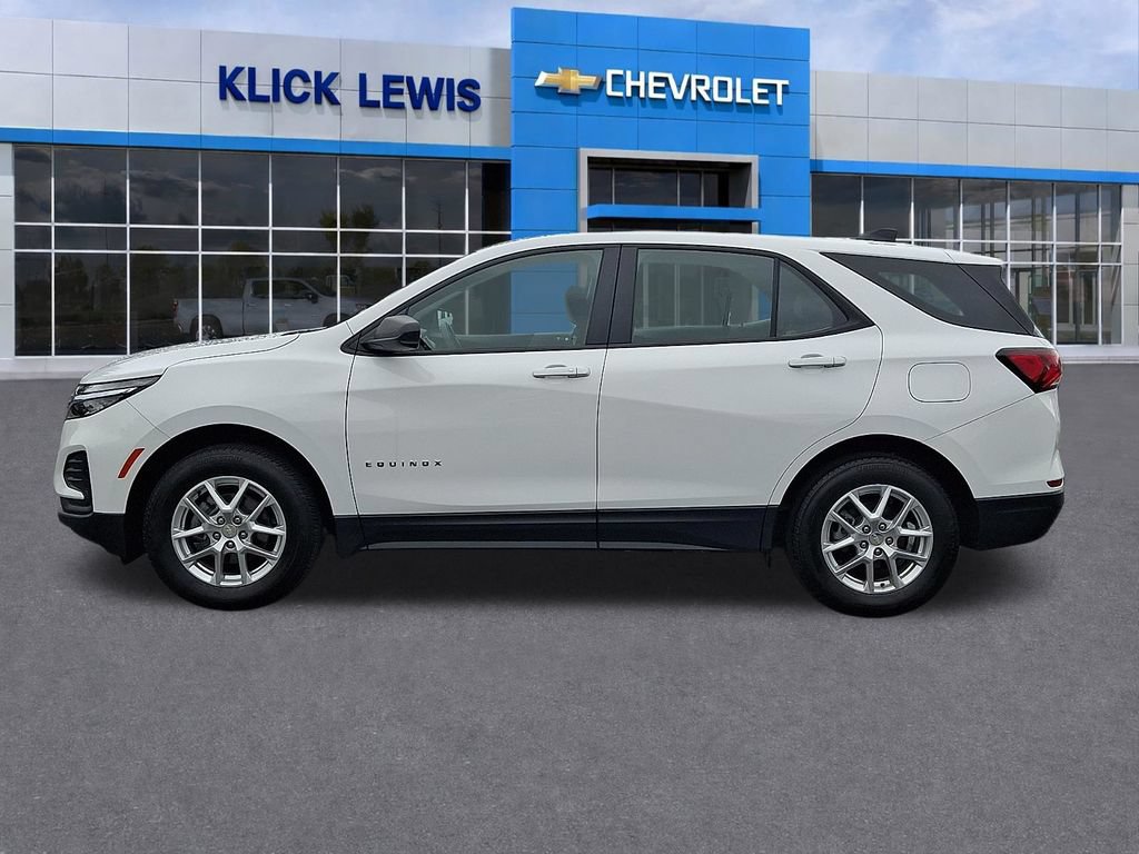 Used 2024 Chevrolet Equinox LS AWD/4WD image 4