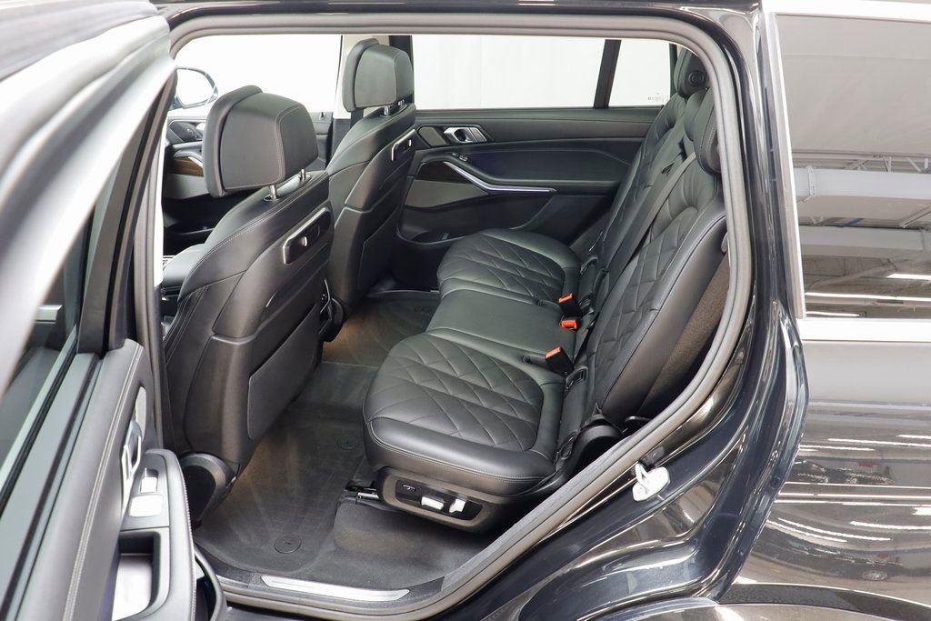 New 2026 BMW X7 xDrive40i image 15